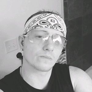 Meet your Posher, Charles